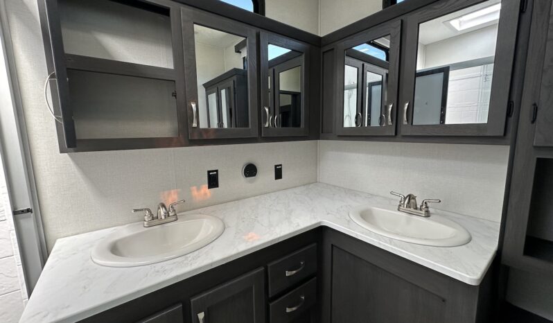 2024 Brookstone 344FL full