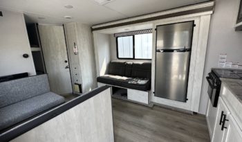 2023 Shasta SST25RS full