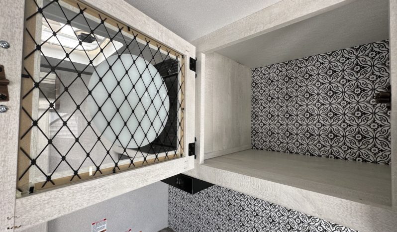 2023 Shasta SST25RS full