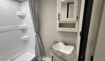 2023 Shasta SST25RS full