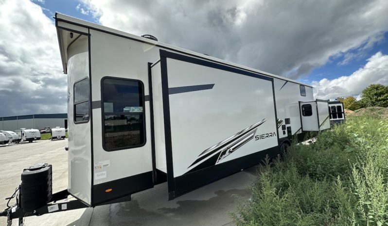 2024 Sierra 399Loft full
