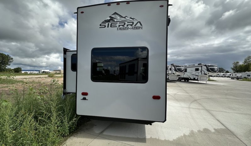 2024 Sierra 399Loft full