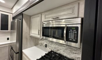 2024 Sierra 399Loft full