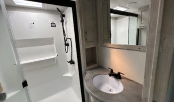 2024 Sierra 4002FB full