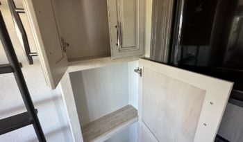 2024 Sierra 4002FB full