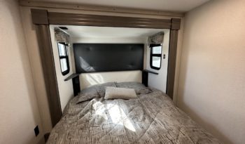 2024 Sierra 4002FB full