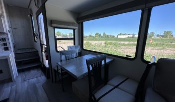 2024 Sierra 4002FB full