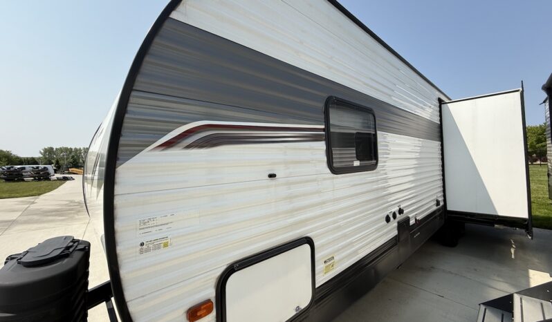 2024 Shasta SST30RL full