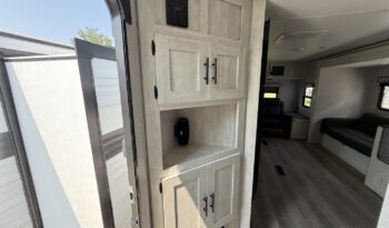 2024 Shasta SST30RL full