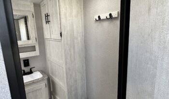 2024 Shasta SST30RK full