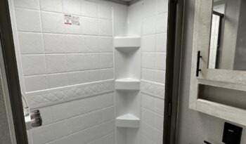 2024 Shasta SST30RK full