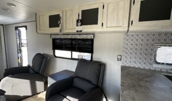 2024 Shasta SST30RK full