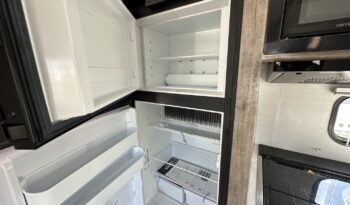 2023 Conquest 236RL full