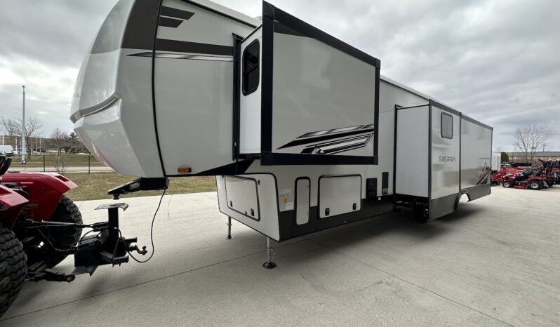 2024 Sierra 4003MB full