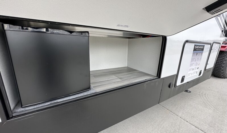 2024 Sierra 4003MB full