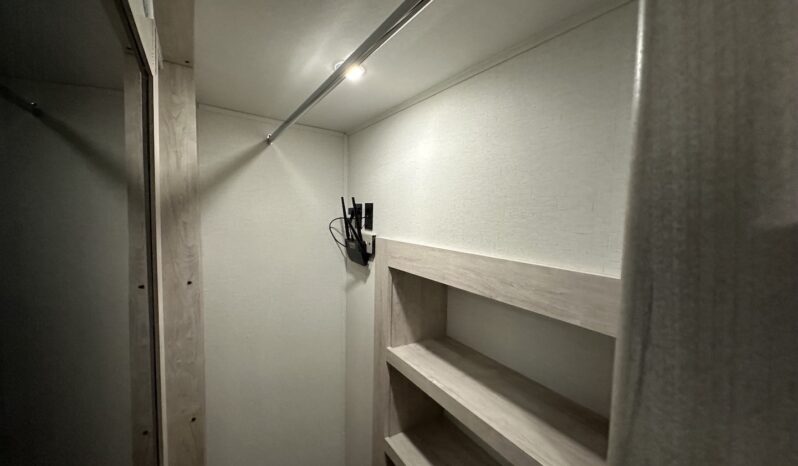 2024 Sierra 4003MB full