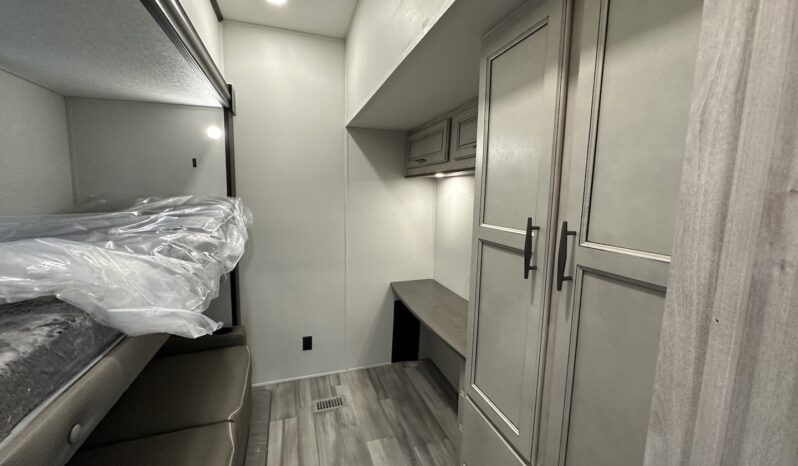 2024 Sierra 4003MB full