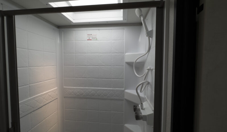 2024 Shasta SST31OK full