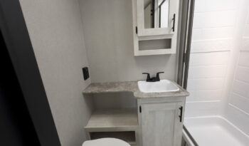 2024 Shasta SST31OK full