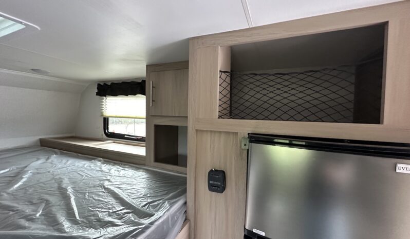 2024 Travel Lite RV 850U full