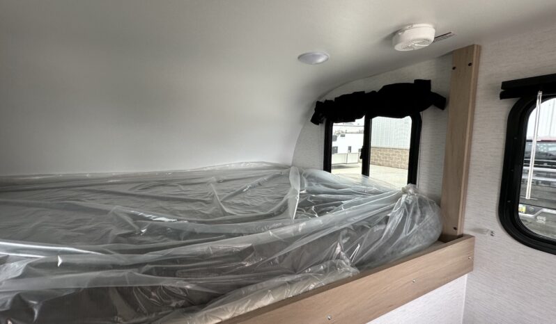 2024 Travel Lite RV 550U-XS full