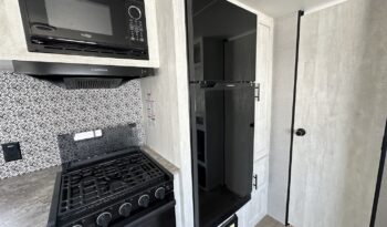 2024 Shasta 25RB full