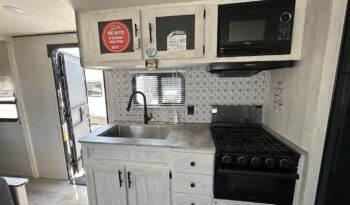 2024 Shasta 25RB full