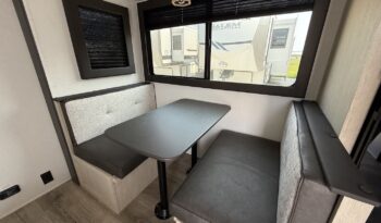 2025 Shasta Oasis I-5 525BHS full