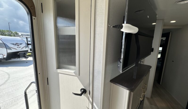 2025 Salem Hemisphere 270FKS full