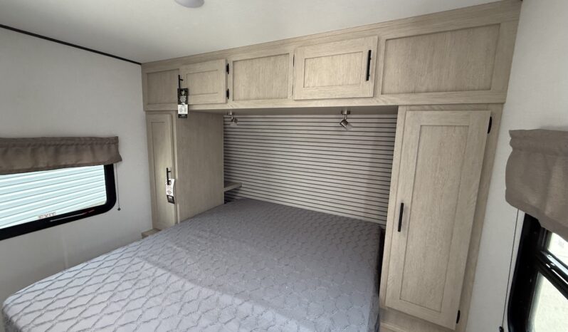 2025 Shasta I-5 530QB full