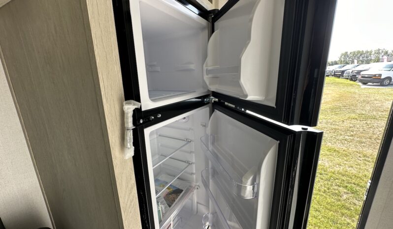 2025 Shasta 16RE full