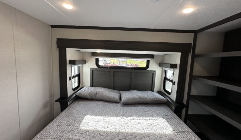 2025 Brookstone 370RLLO full