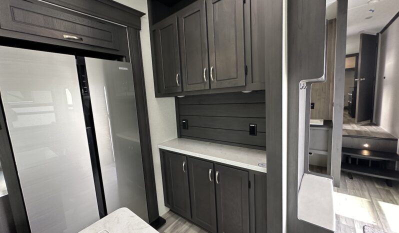 2025 Brookstone 370RLLO full