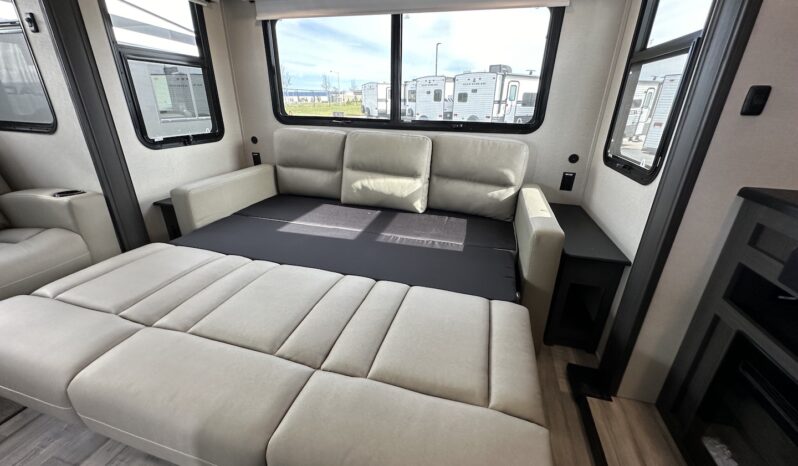 2025 Brookstone 370RLLO full