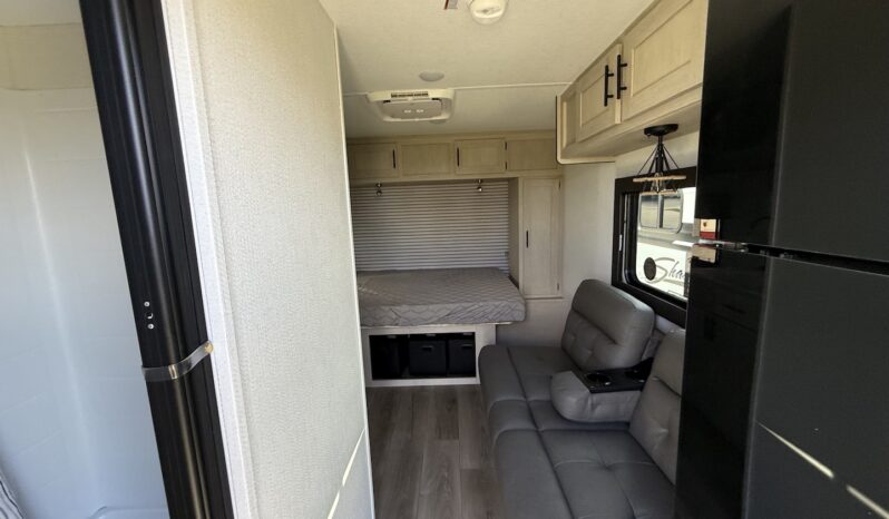 2025 Shasta 16RE full