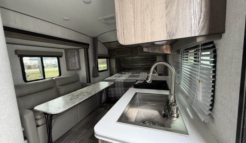 2024 Vista Cruiser 19CSK full