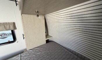 2025 Shasta Oasis 18FQ full