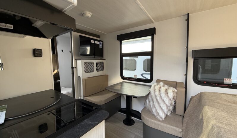 2025 Keystone Sprout 15RBS full