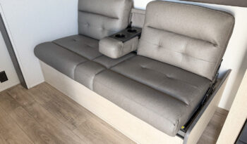 2025 Shasta Oasis I-5 526RBS full