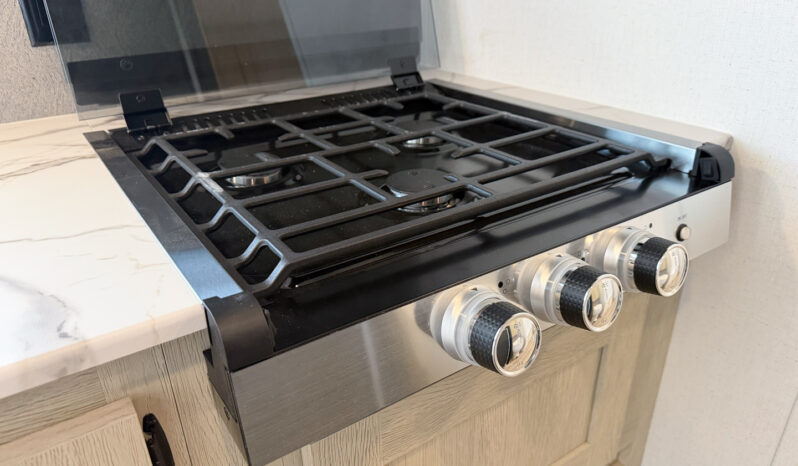 2025 Shasta Oasis I-5 526RBS full