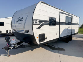 2025 Shasta Oasis I-5 526RBS
