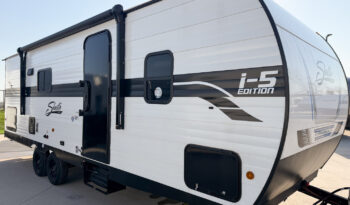 2025 Shasta Oasis I-5 526RBS full