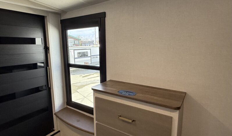 2025 Salem Hemisphere 356QB full