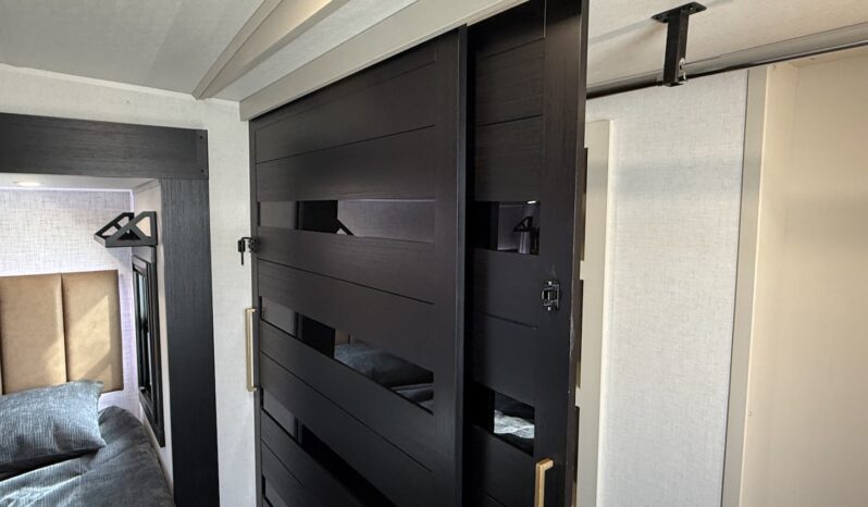 2025 Salem Hemisphere 356QB full