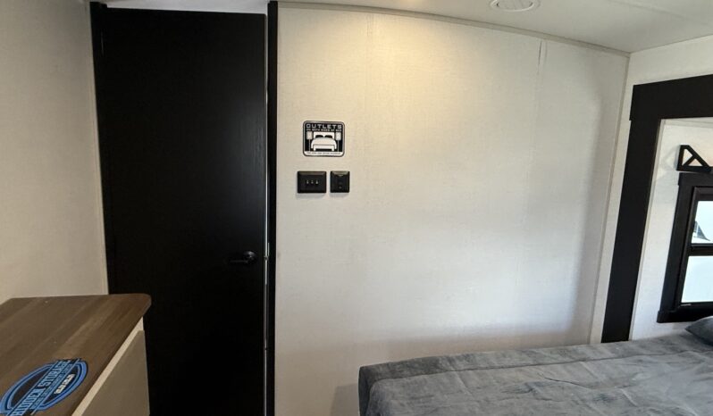 2025 Salem Hemisphere 356QB full