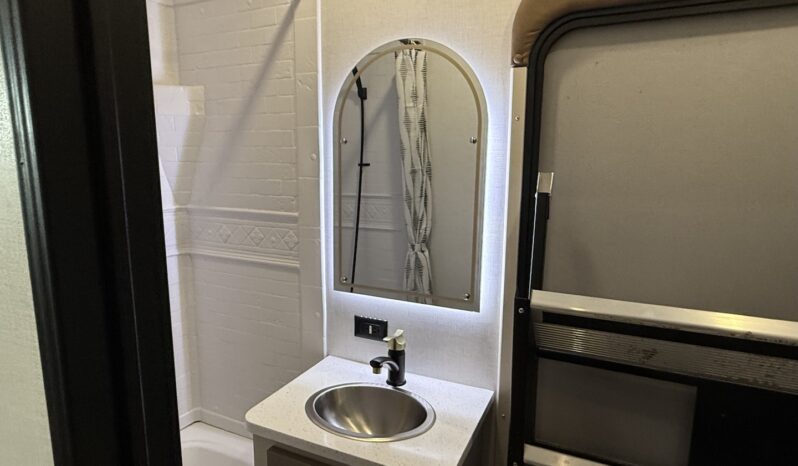 2025 Salem Hemisphere 356QB full