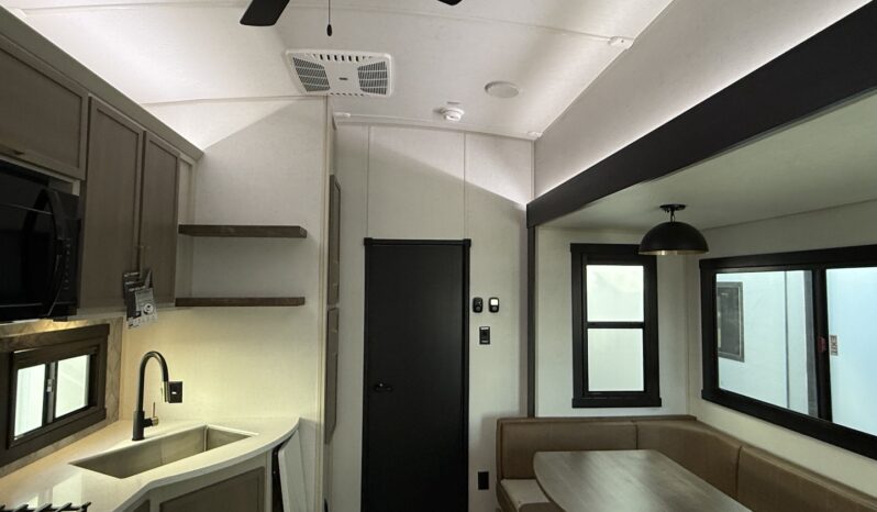 2025 Salem Hemisphere 356QB full