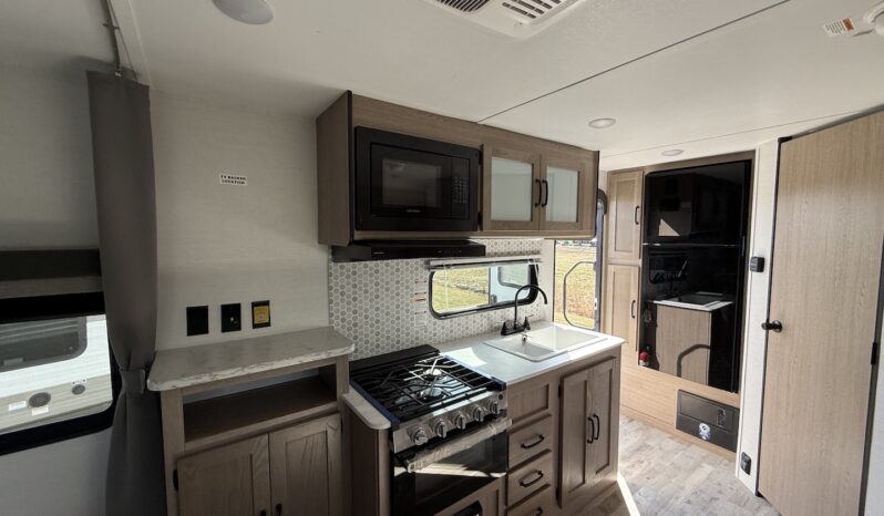 2025 Ameri-Lite 20RBS full