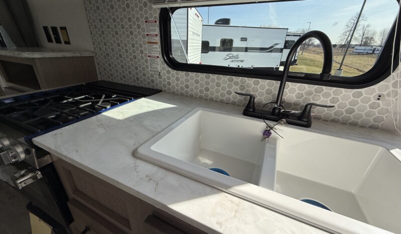 2025 Ameri-Lite 20RBS full