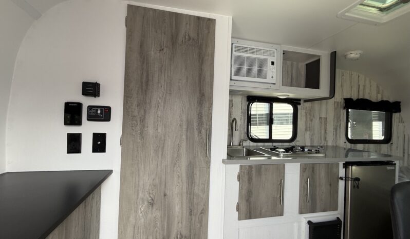 2025 Travel Lite Rove Lite 14FSC full